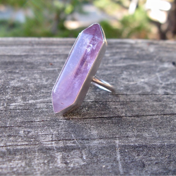 Vintage Amethyst Statement Ring - Picture 3 of 6